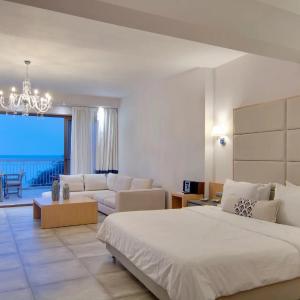 Grand Suite with Balcony and Sea View
