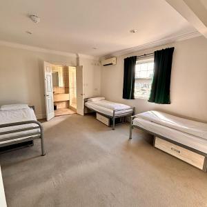 Budget Triple Room