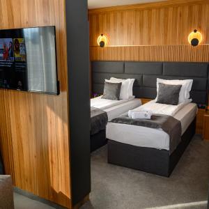 One-Bedroom Apartment - 5th Floor with Free Spa Access