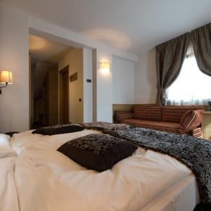 Superior Double Room with Balcony