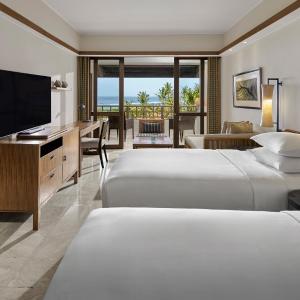 Twin Room with Ocean View - Club Access