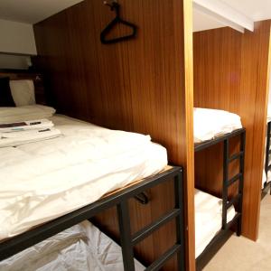 Bed in 6-Bed Mixed Dormitory Room