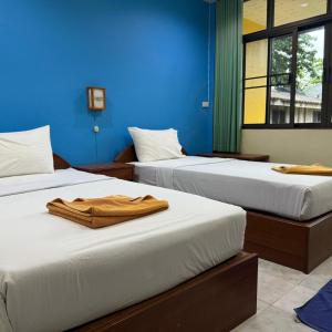 Standard Double or Twin Room with Air Conditioning
