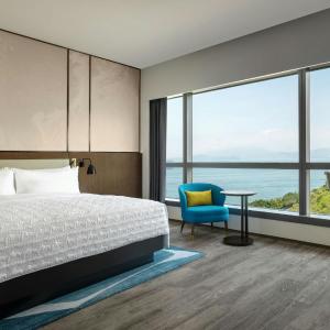 Corner Room with King Bed and Oceanfront View