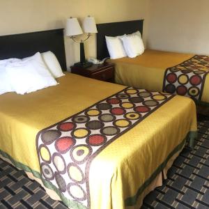 Double Room with Two Double Beds - Non-Smoking