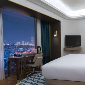 Executive King Room - Lounge Access