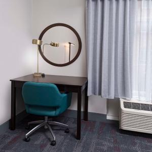 King Room - Non-Smoking