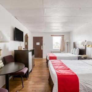 Queen Room with Two Queen Beds