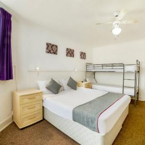 Deluxe Family of 5 Room