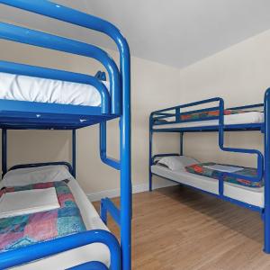 Quadruple Room with Private Bathroom
