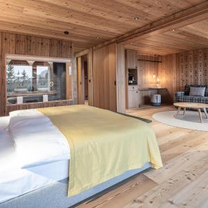 Junior Suite with Balcony