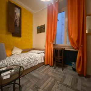 Single Room with Private Bathroom