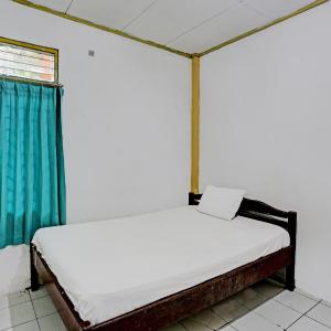 Small Single Room
