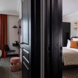 Interconnecting Rooms