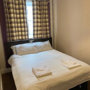 Compact Double Room