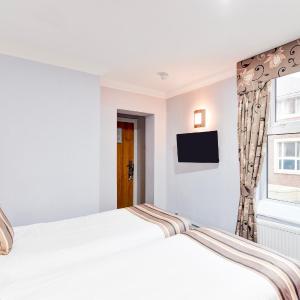 Twin Room - Disability Access