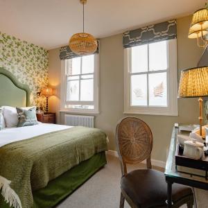 Cozy Double Room