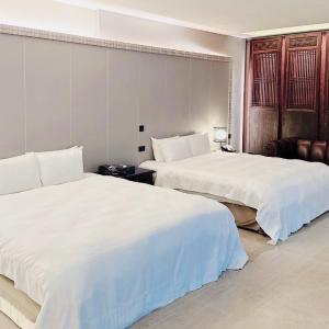 Quadruple Room with Bathroom