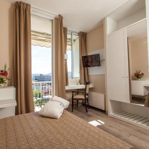 Superior Single Room