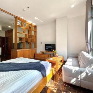 Deluxe Double Studio