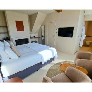 Basic Double Room