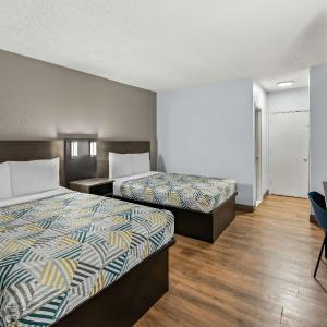 Deluxe Quadruple Room - Non-Smoking