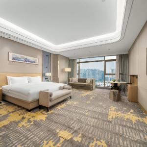 Executive King Room