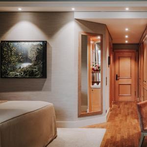 Elegant Nature Double Room with Lake View