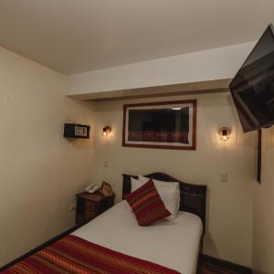 Budget Single Room