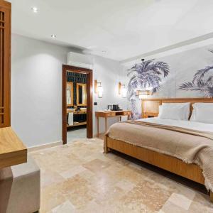 Suite with Sauna