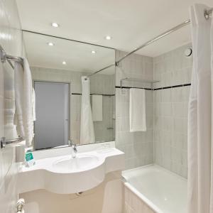 Standard Twin Room with Two Twin Beds