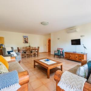 Economy Three-Bedroom Apartment