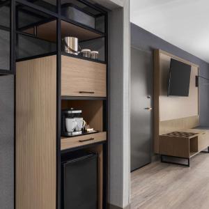 Pure Wellness King Room with Sofa Bed - Non-Smoking