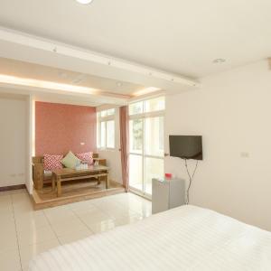 Queen Room with Balcony