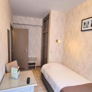 Small Single Room