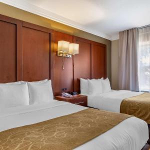Queen Suite with Two Queen Beds - Accessible/Non-Smoking