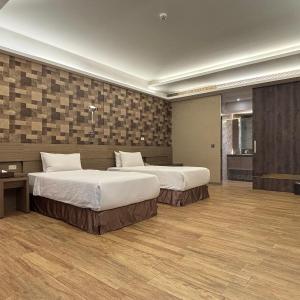 Small Twin Room