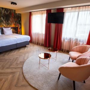 Deluxe Double Room with Balcony