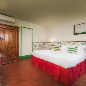 Double Room with Pool View - Dependence