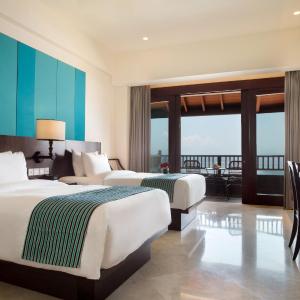 Premium Twin Room - Oceanfront