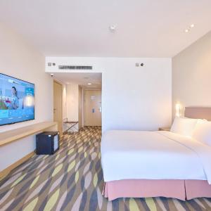 Standard Queen Room - Accessible