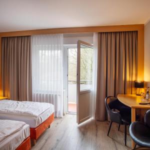 Twin Room with Balcony