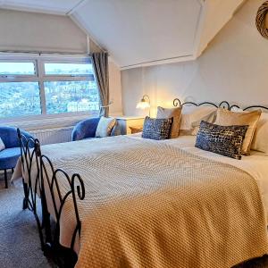 Double or Twin Room with View