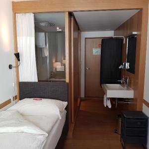 Single Room with City View