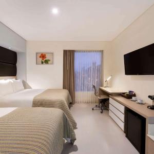Double Room with Two Double Beds - Mobility Access/Non-Smoking