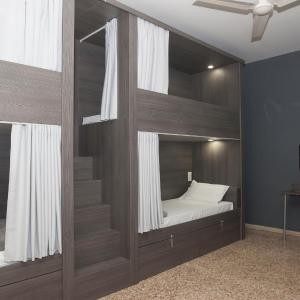 Bed in 8-Bed Mixed Dormitory Room