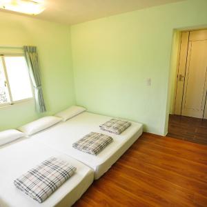 Economy Quadruple Room