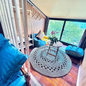 Deluxe Double Room with Balcony and Mountain View