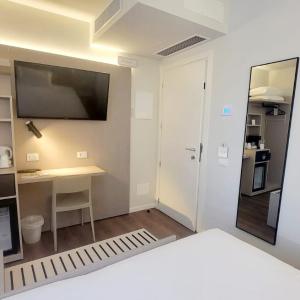 Double or Twin Room Standard