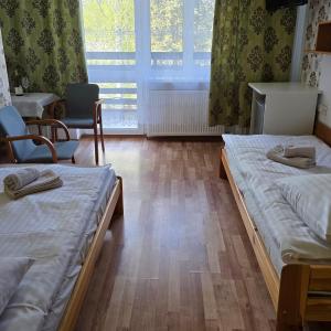 Quadruple Room with Mountain View